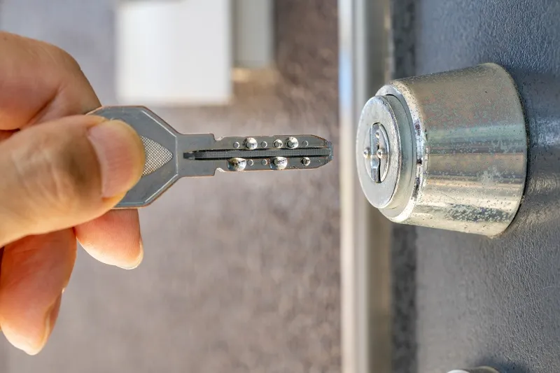 引越しの時の鍵交換は必要！？気を付けたいポイントは？