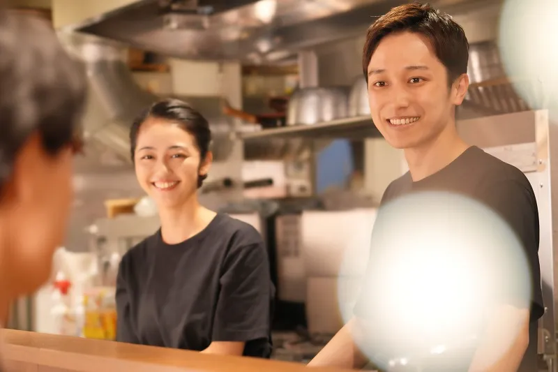 飲食店の「常連客」になりたい！常連客・リピーターの定義とは？