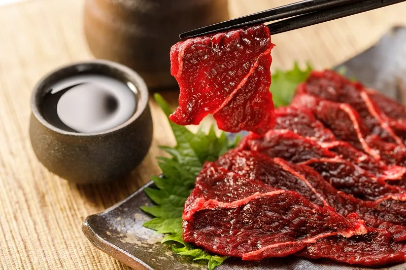 くじら肉って食べたことありますか？鯨食の始まりはいつから？