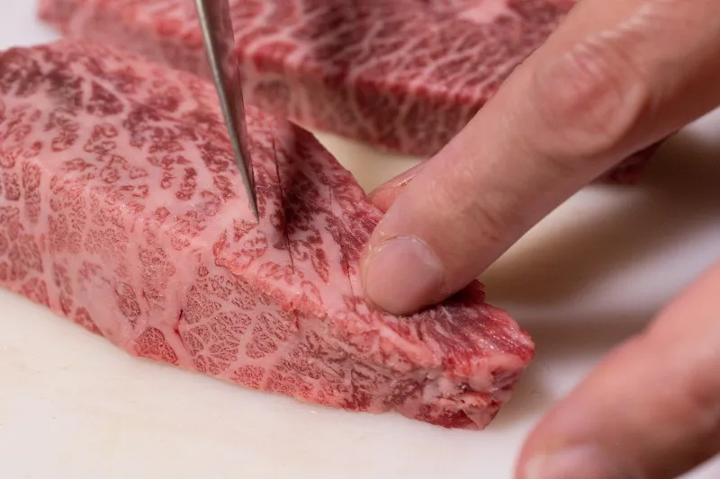 「ちゃん系焼肉」を徹底解剖！ちゃん系はラーメンだけじゃない！「切りたて・至近距離」で中毒者続出。